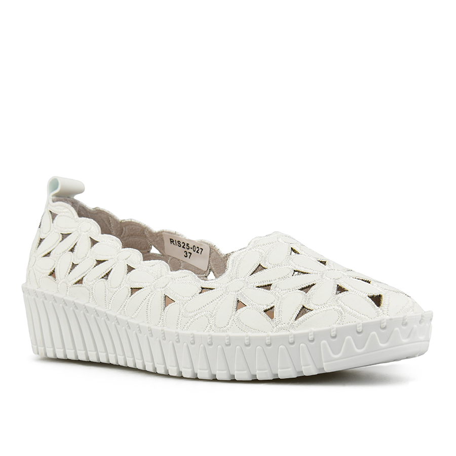 дамски обувки еко кожа бели 3