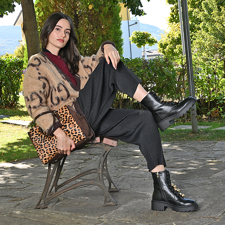 дамски боти еко кожа черни 7