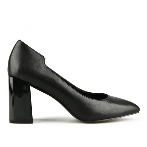 Γυναικεία κομψά παπούτσια μαύρα 0146363 