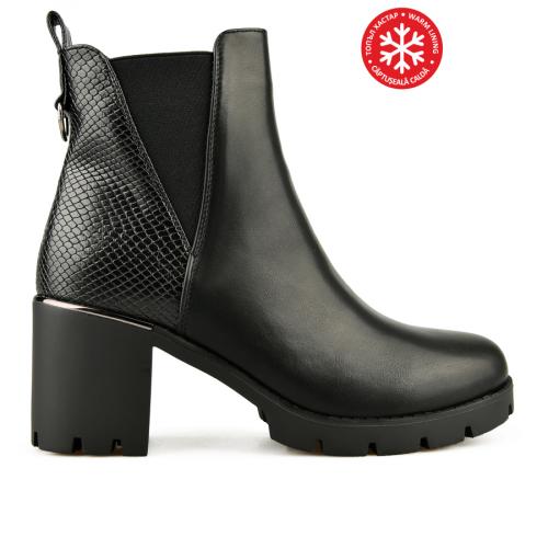 lady's elegant boots with warm lining 0154828