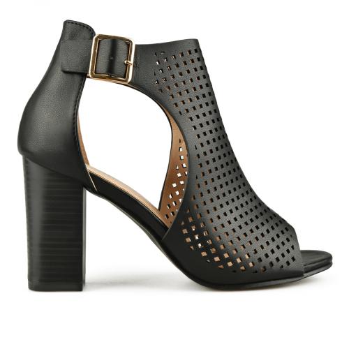 Sandale elegante de damă, de culoare negru