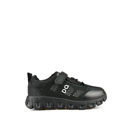 Παιδικά παπούτσια σε μαύρο χρώμα