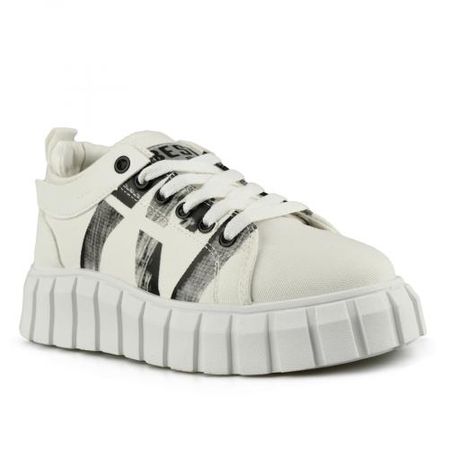 Γυναικεία sneakers λευκά με πλατφόρμα 0146531