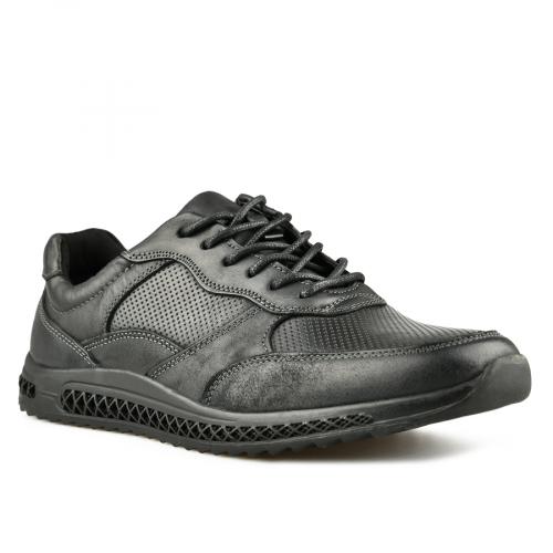 Pantofi casual pentru bărbaţi,de culoare negru
