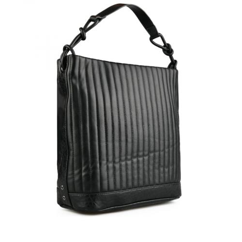 Γυναικεία καθημερινή τσάντα σε μαύρο χρώμα 0150993