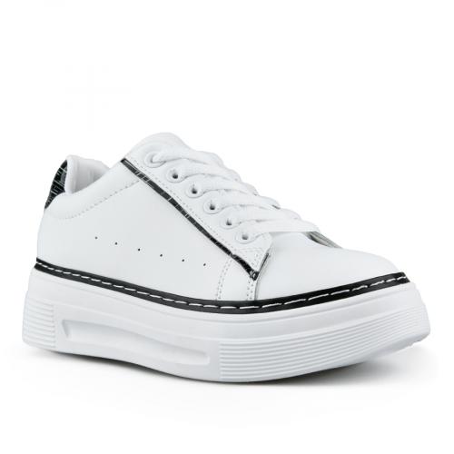 Γυναικεία παπούτσια λευκά casual με πλατφόρμα 0148487