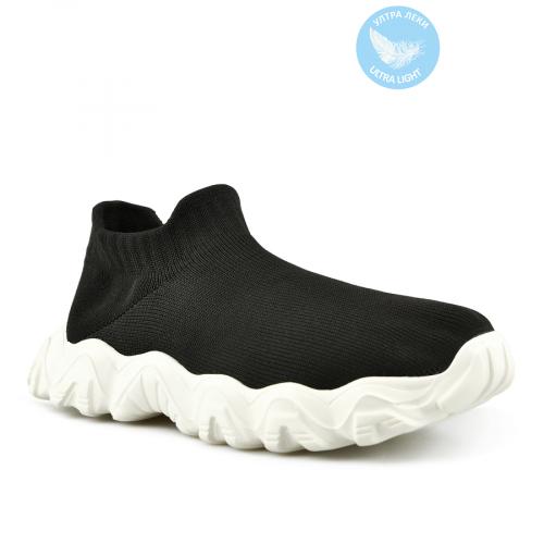 Γυναικεία μαύρα sneakers με πλατφόρμα 0146657