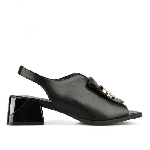 Sandale elegante de damă, de culoare negru
