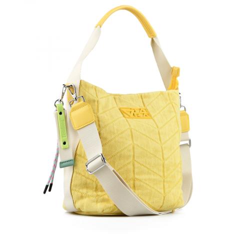 Γυναικεία καθημερινή τσάντα σε κίτρινο χρώμα 