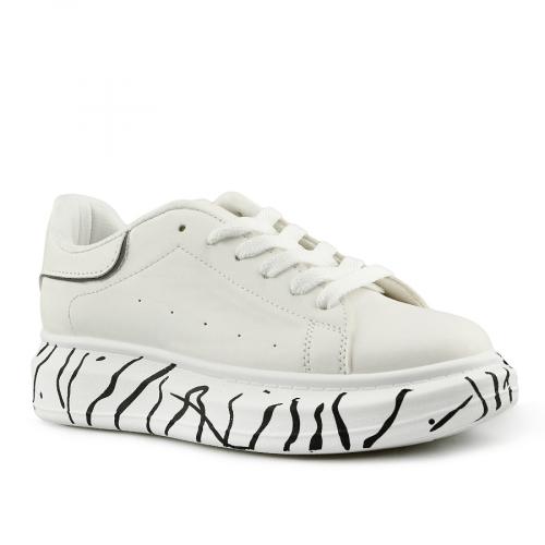 Γυναικεία λευκά sneakers με πλατφόρμα 0145739