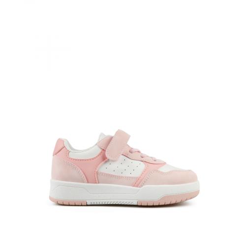 Παιδικά παπούτσια σε ροζ χρώμα