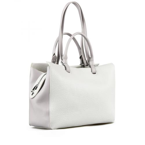 Γυναίκεια καθημερινή τσάντα σε λευκό χρώμα 