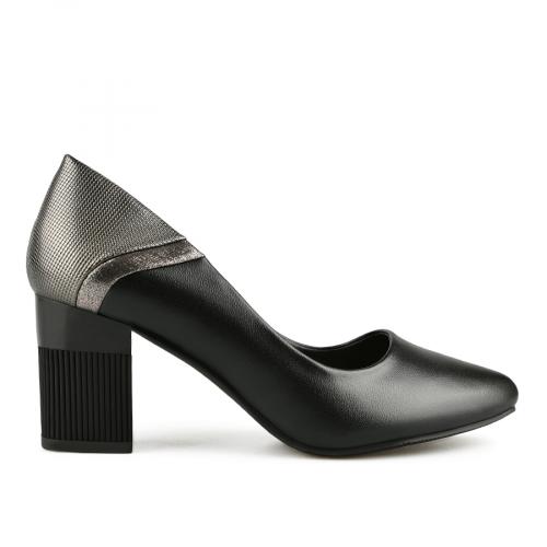 Pantofi eleganţi de damă, de culoare negru
